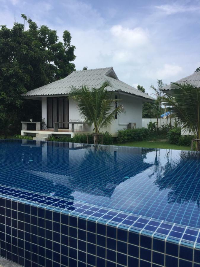 Bulan Villa Rayong Exterior foto