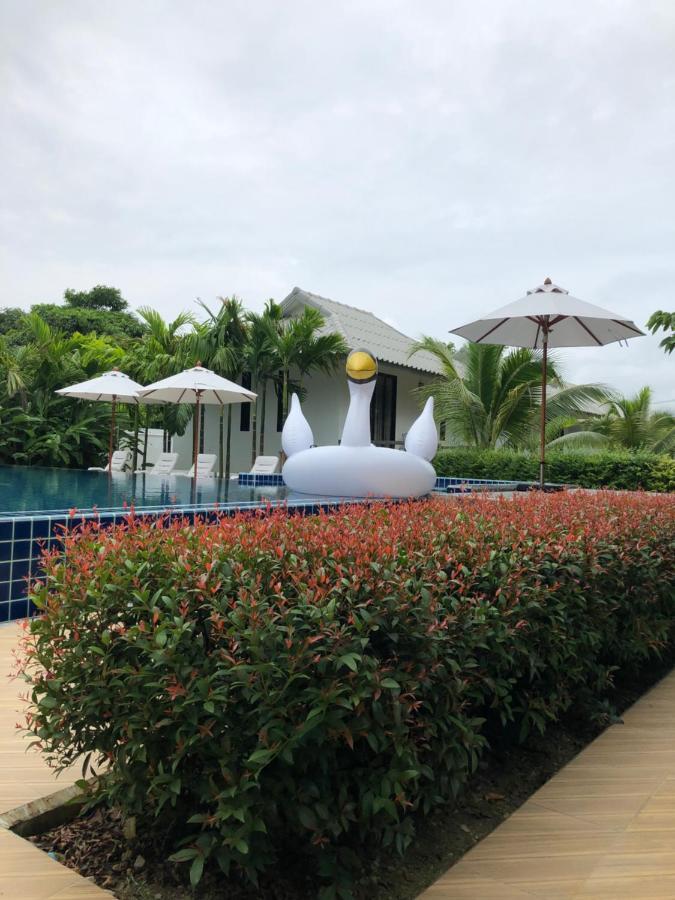 Bulan Villa Rayong Exterior foto